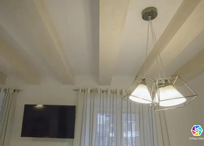 Helens Apartment